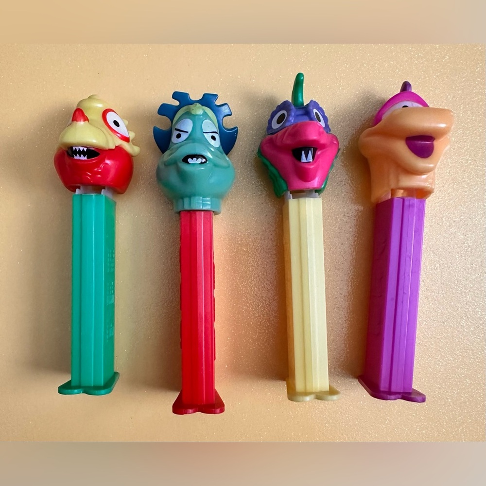 Vintage Pez-A-Saurs Pez Dispensers Bundle Of 4. Good Condition!